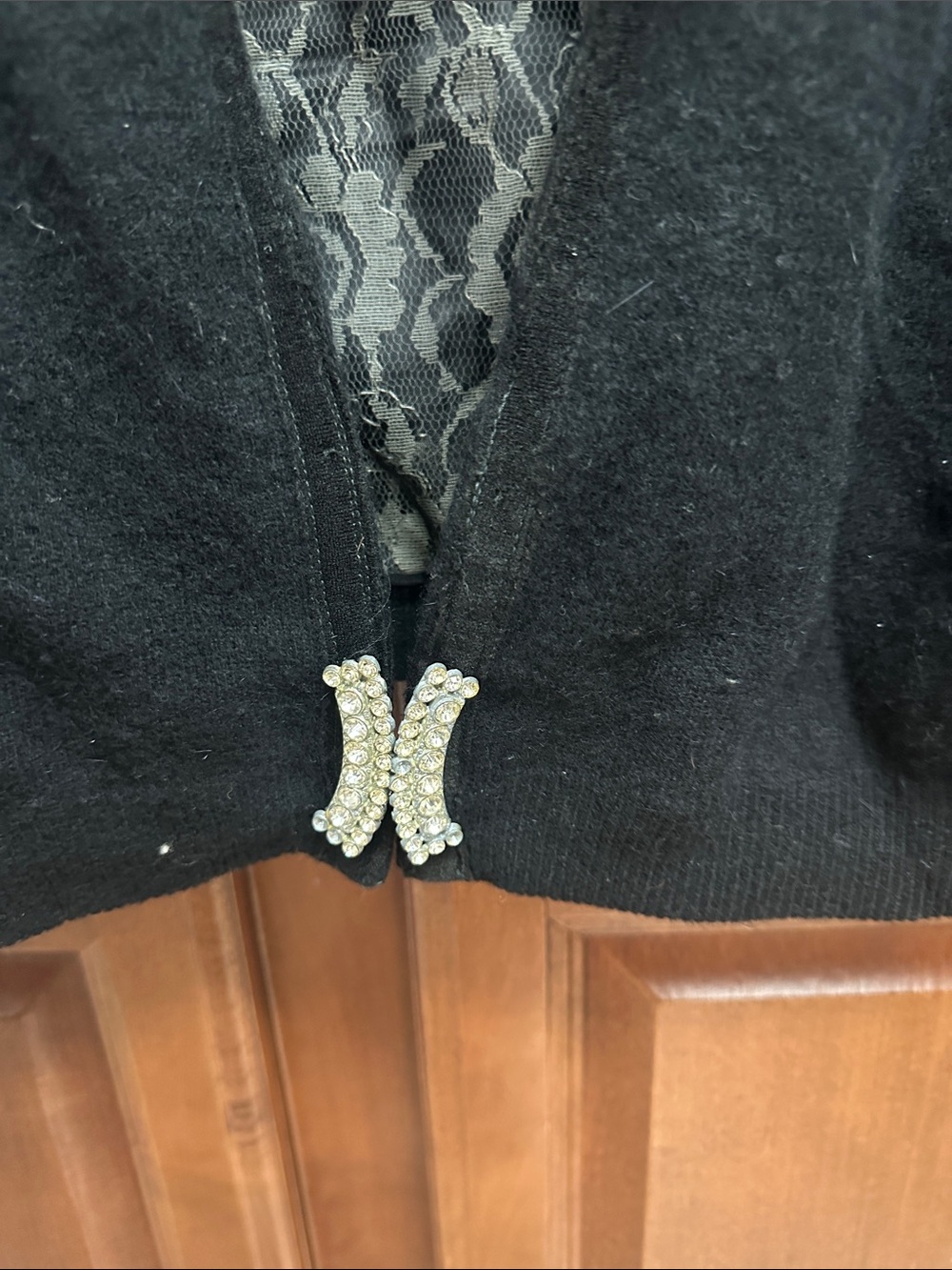 Pam Stewart  Black Cropped Lace-Back Cardigan,Jeweled Clasp-mink collar Vintage - Picture 4 of 7